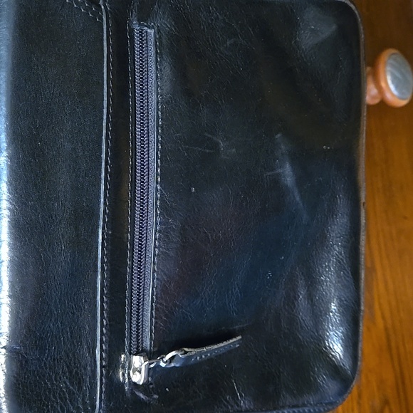 ALDO messenger style purse - Picture 9 of 9